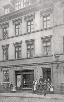 Martinstra&szlig;e 17 - Schuhmacher Arthur Liebscher 