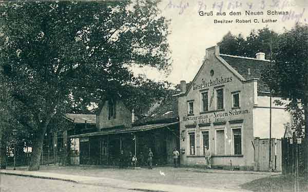 Der neue Schwan an der Leipzigerstraße