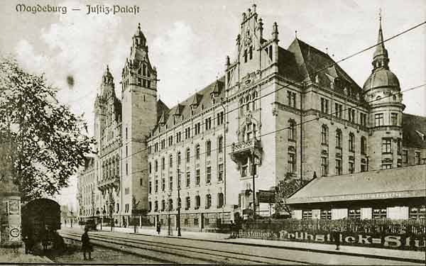 Der Justizpalast um 1910