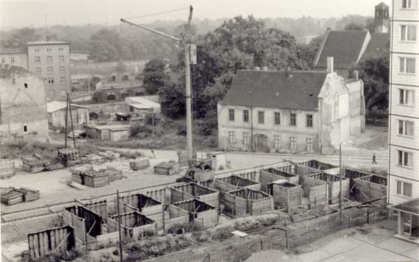 Neubau an der Gr. Klosterstraße 29.08.1970